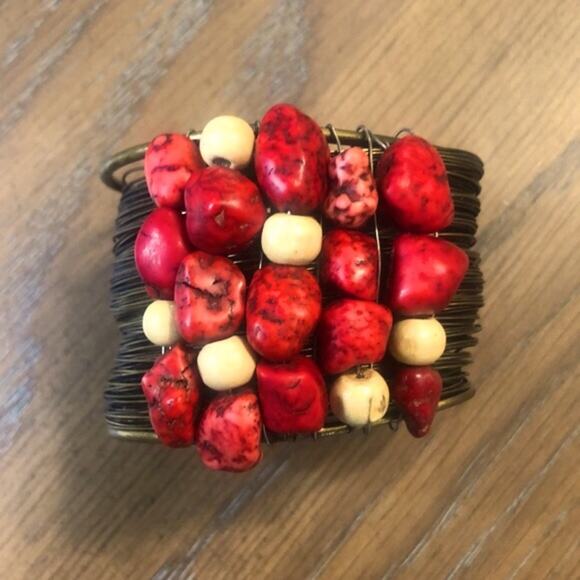 Francesca's Collections Gold Brass Wire Cuff with Red & White Stone - Picture 5 of 8